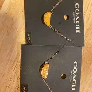 Matching Necklace an Bracelet